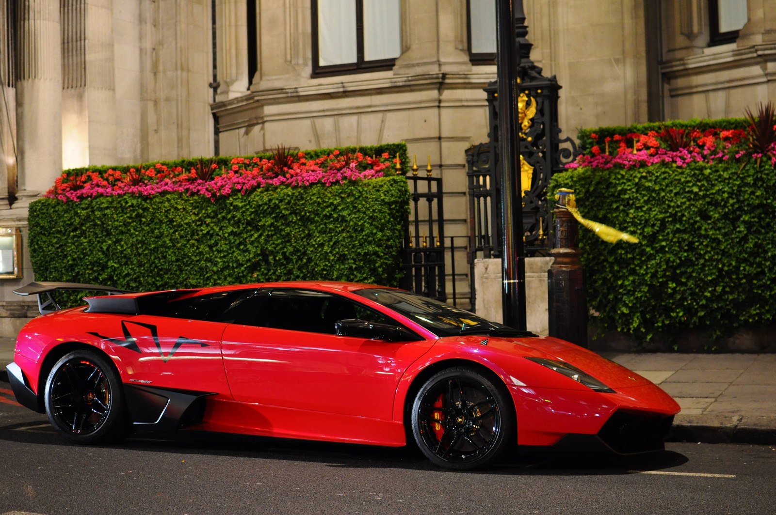 Lamborghini Murciélago LP670-4 SV