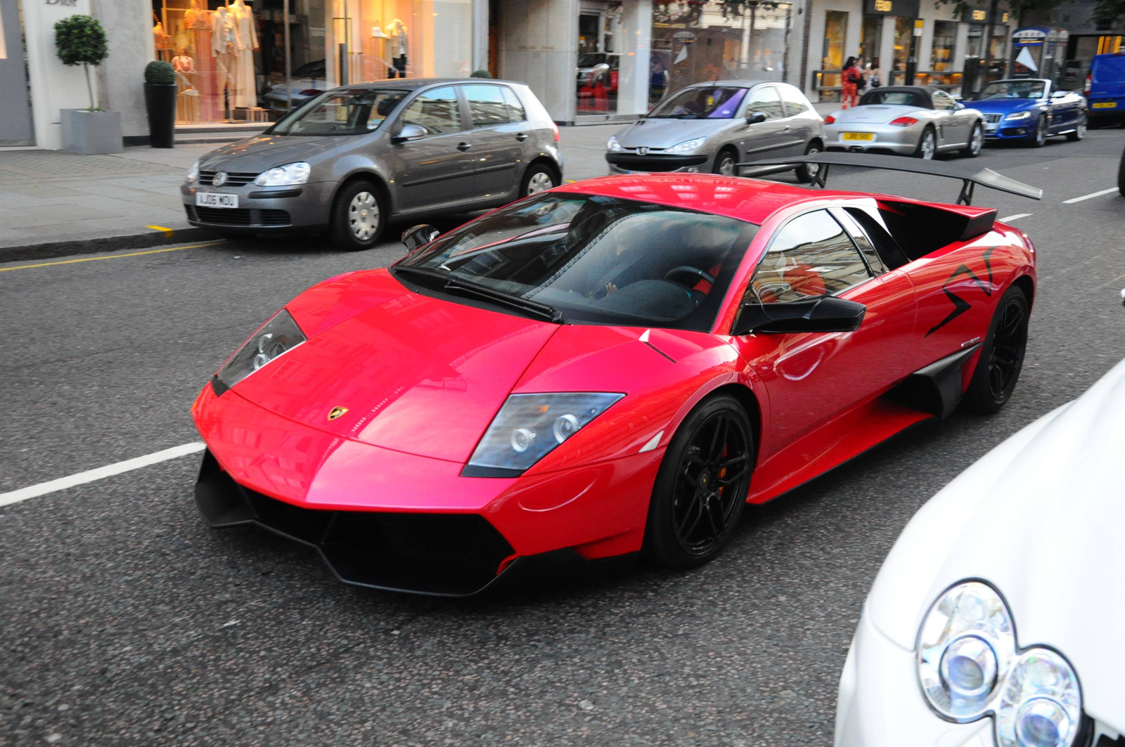 Lamborghini Murciélago LP670-4 SV