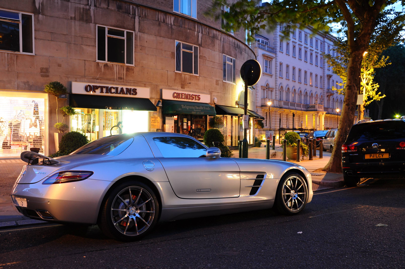 Mercedes SLS