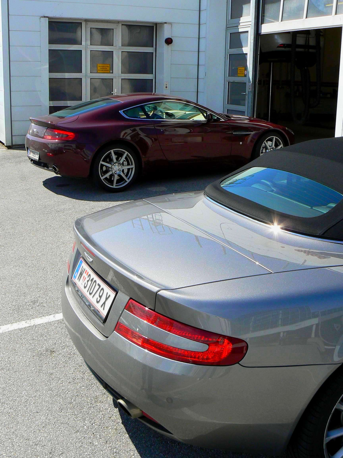 DB9 Volante - Vantage