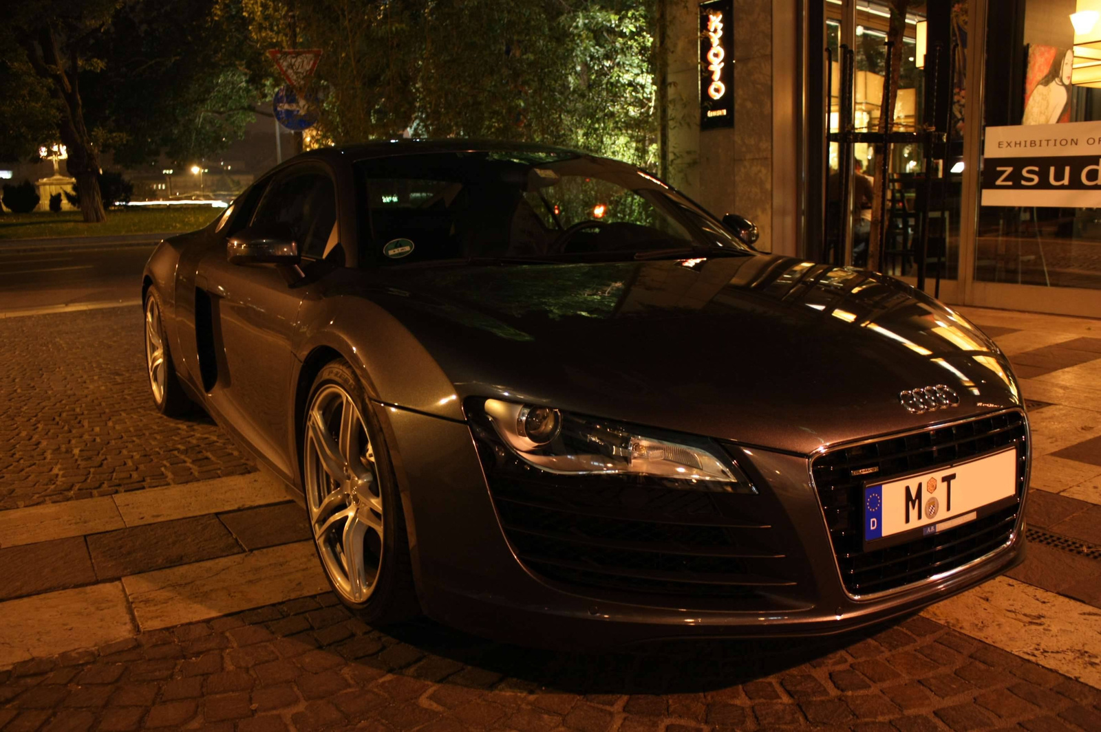 Audi R8 114