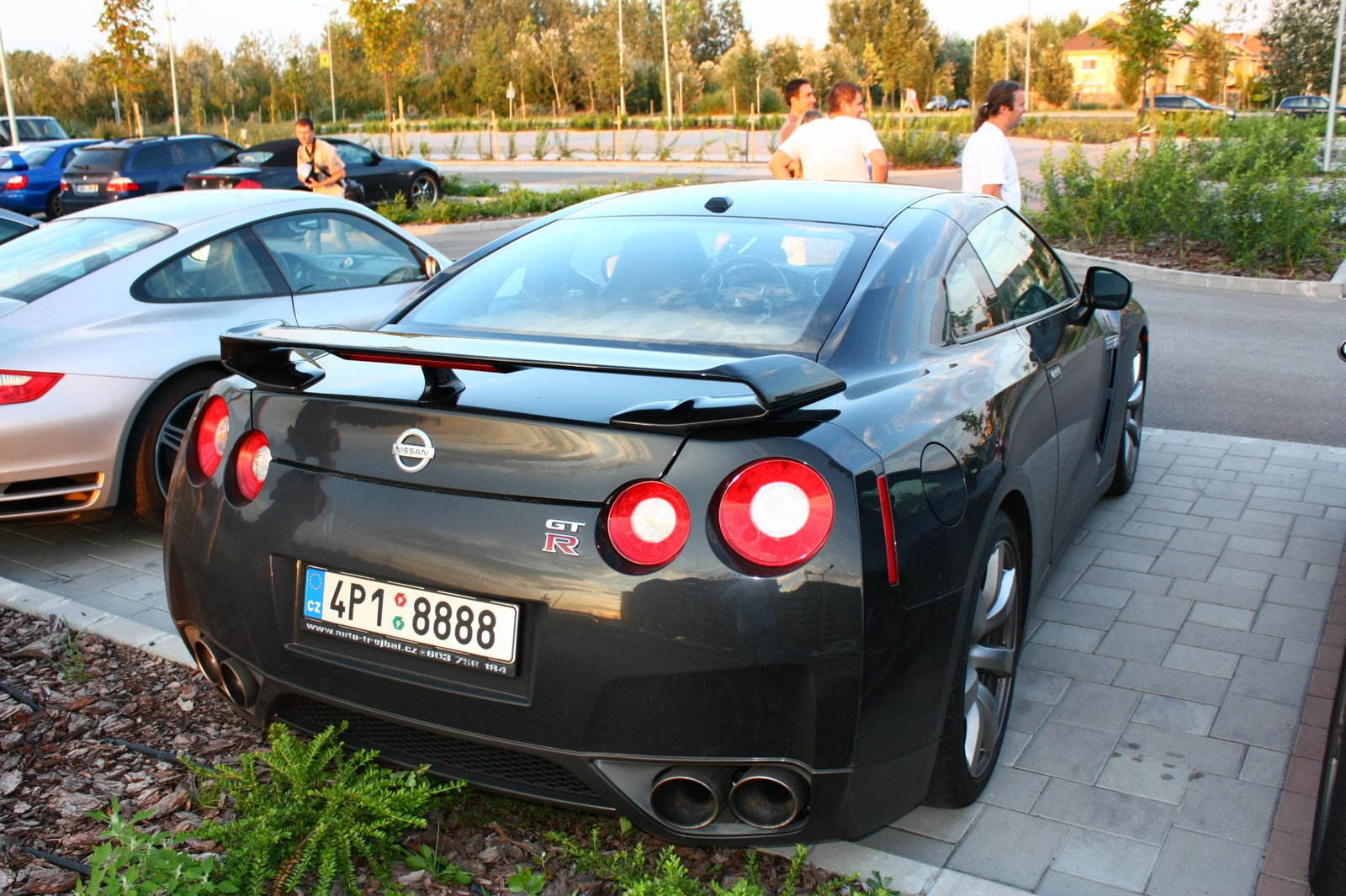 Nissan GTR