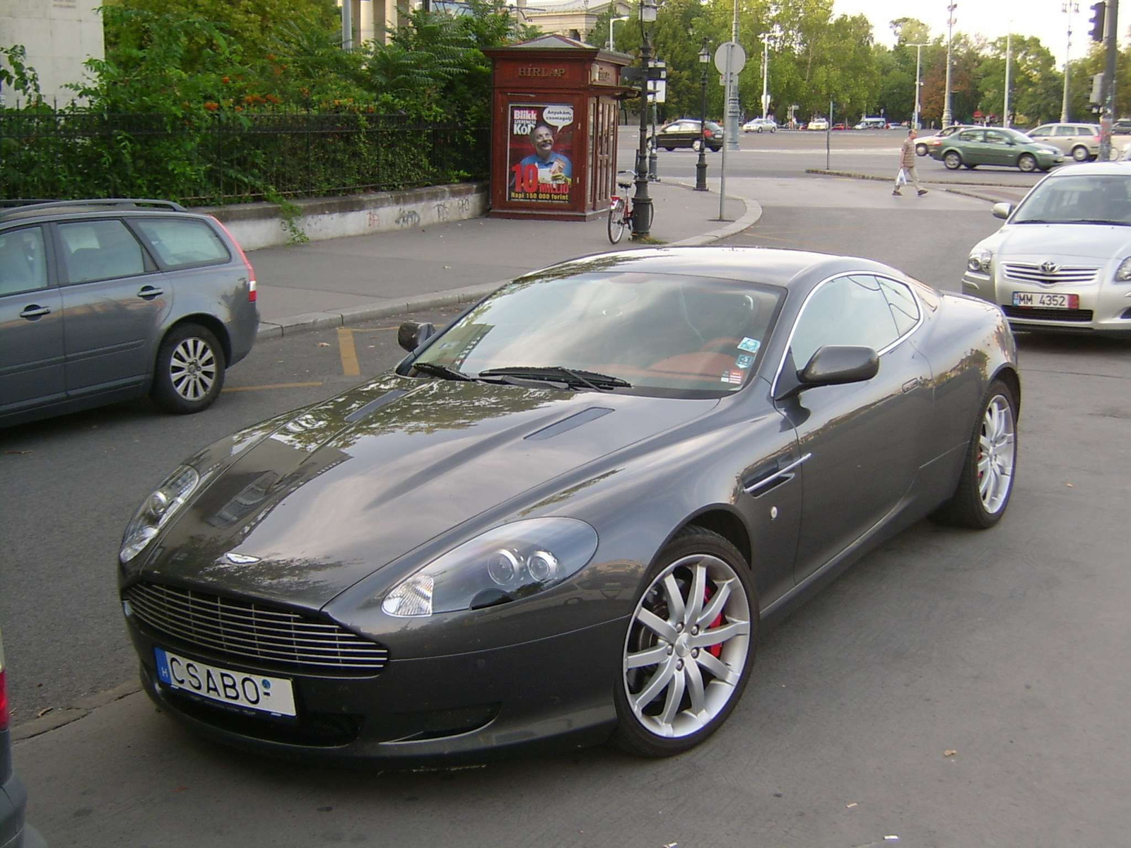 Aston Martin DB9 016