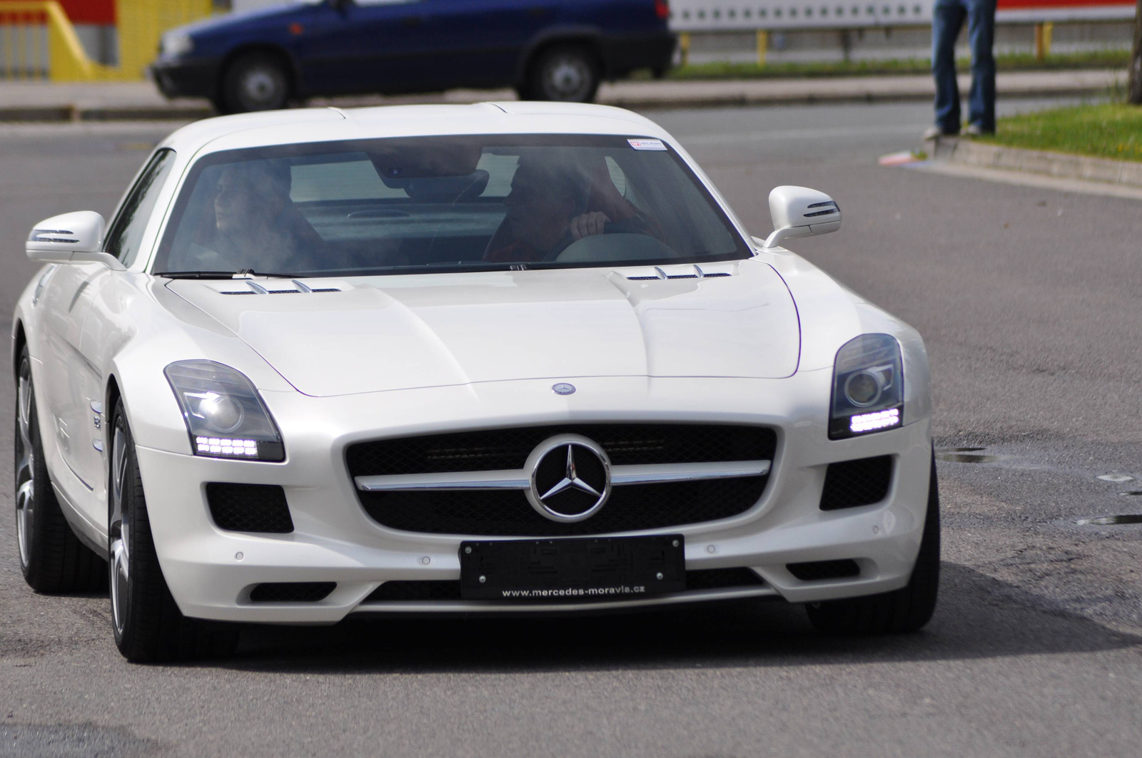 Mercedes SLS AMG