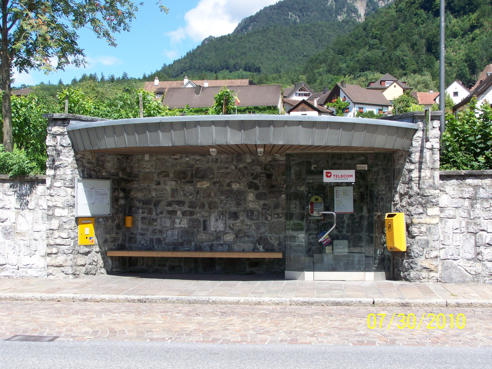Buszmegálló Liechtenstein-módra