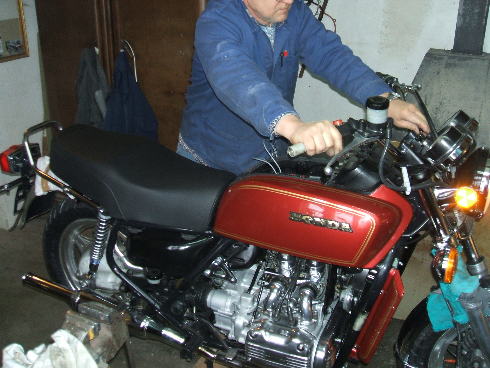 2009 0306GL10000012