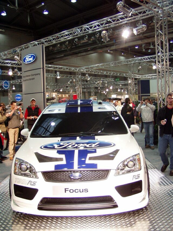 ford-focus-rs-04