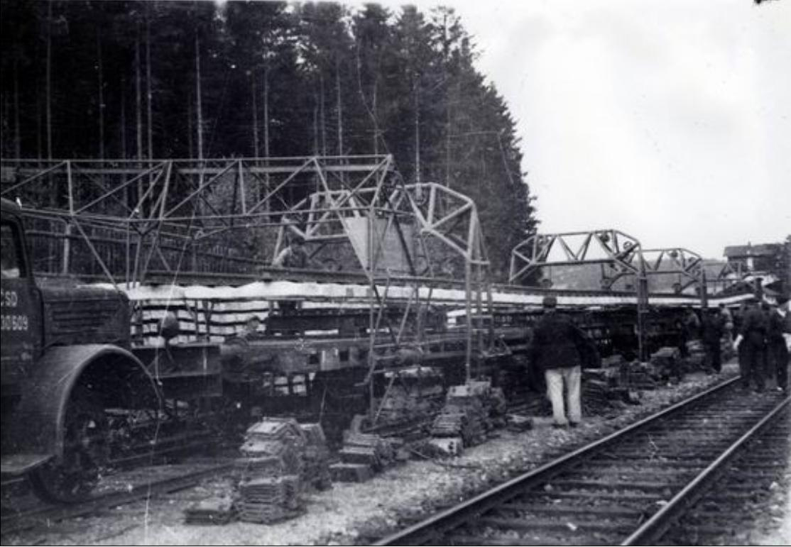 Vágánymező-fektető portáldaru Csehszlovákia 1949