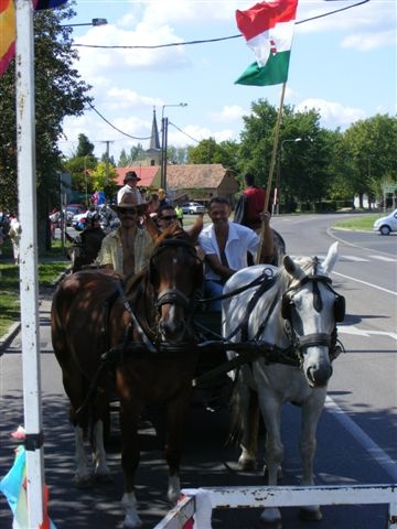 2009.09.05.kiskorosi szureti napok 054