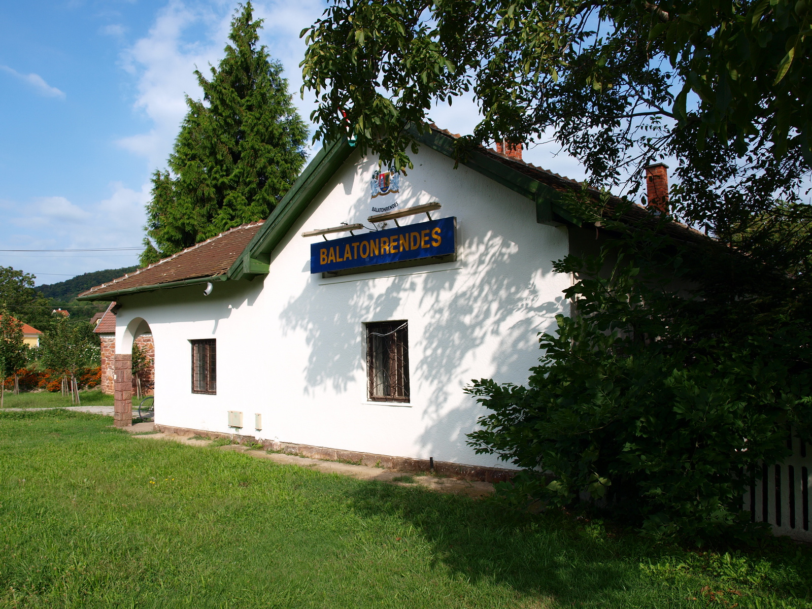 Székesfehérvár-Tapolca vasútvonal: Balatonrendes mh.