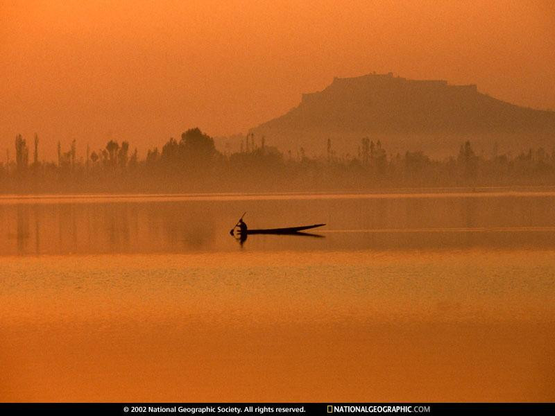 dal-lake-sunset-527147-sw (Medium)