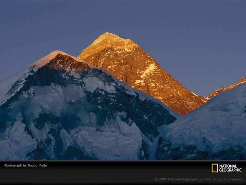 everest-evening-light-640507-sw (Medium)