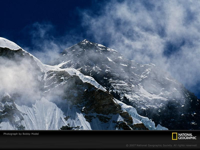 everest-morning-light-640514-sw (Medium)