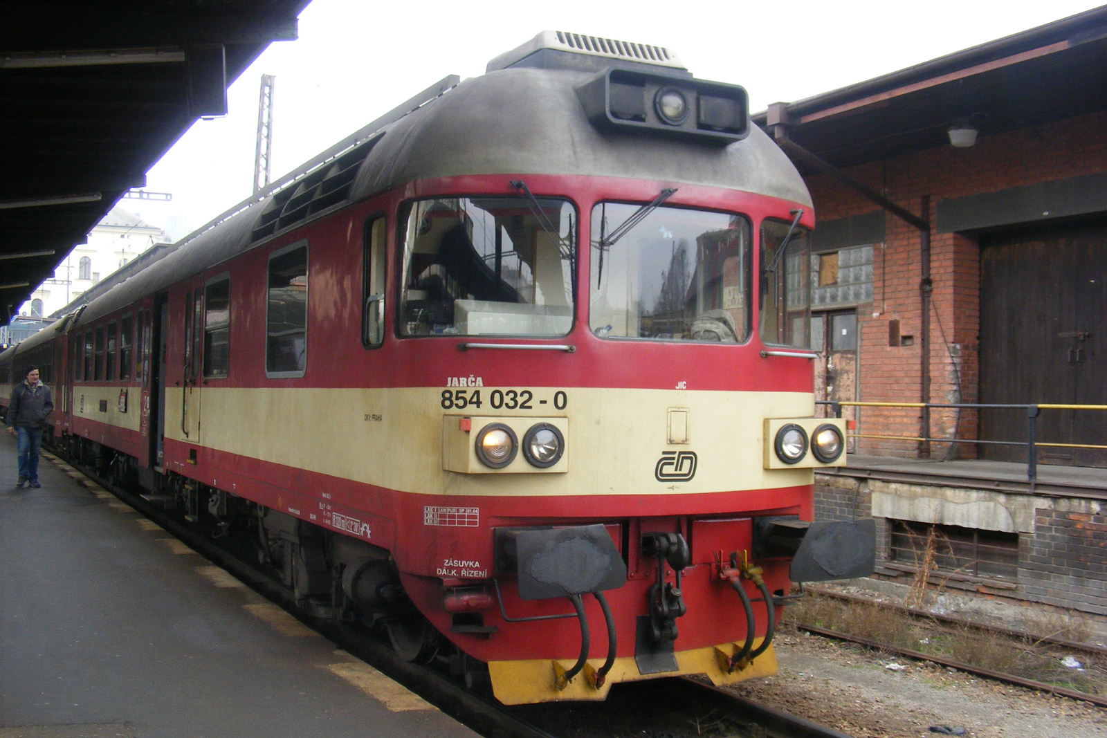 ČD854-032-0