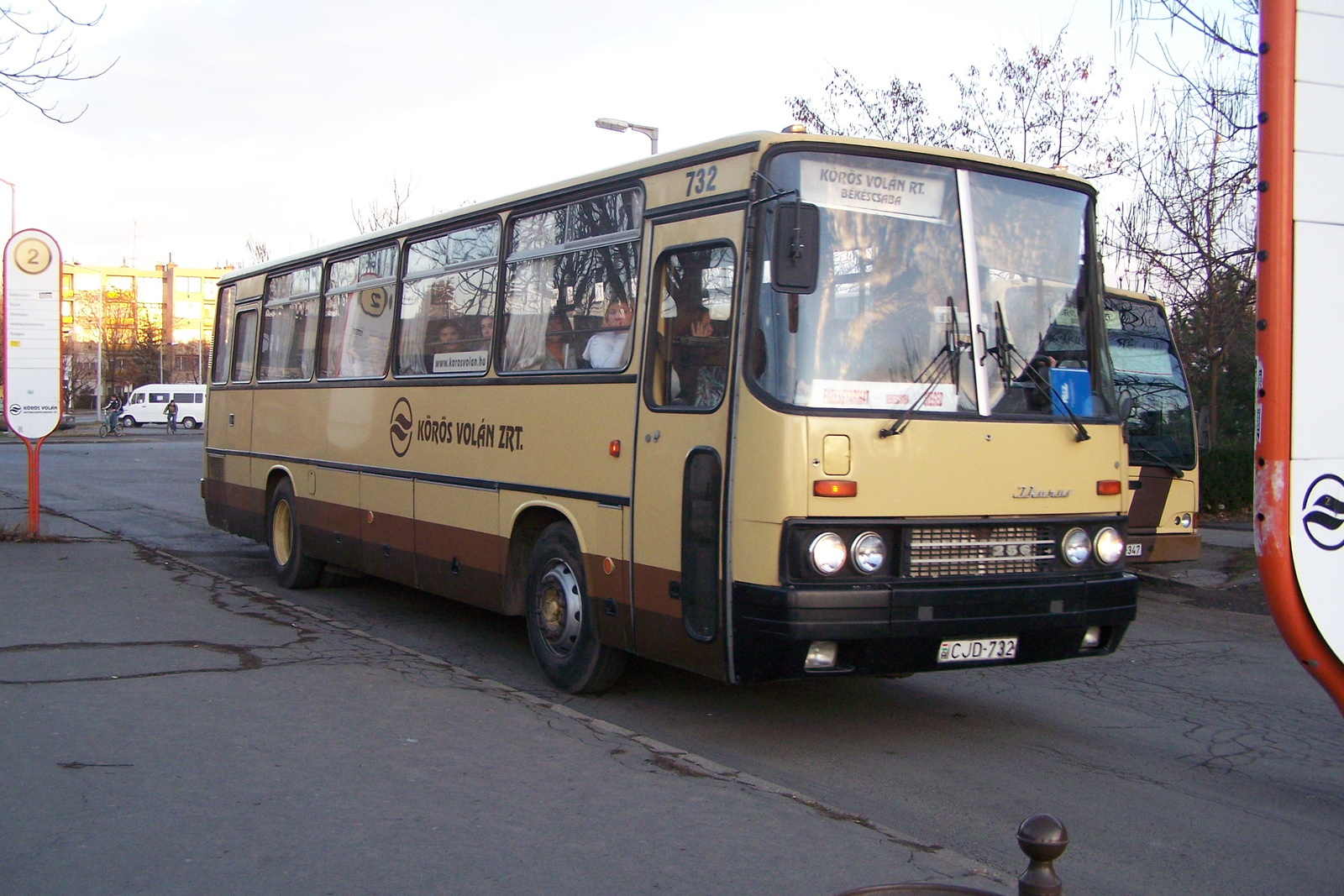 Ikarus 256-CJD-732-Békés