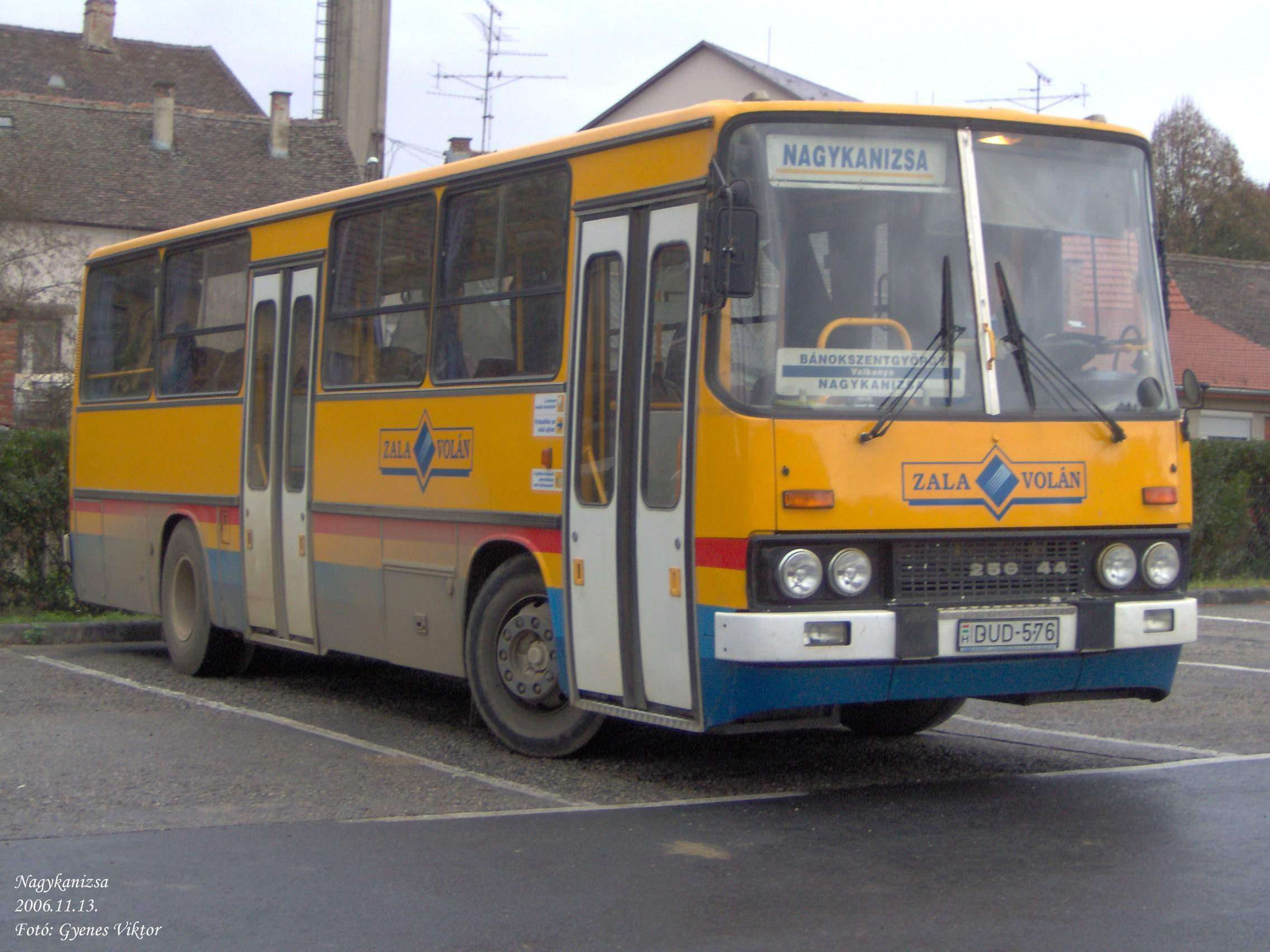 Ikarus 256-44-DUD-576