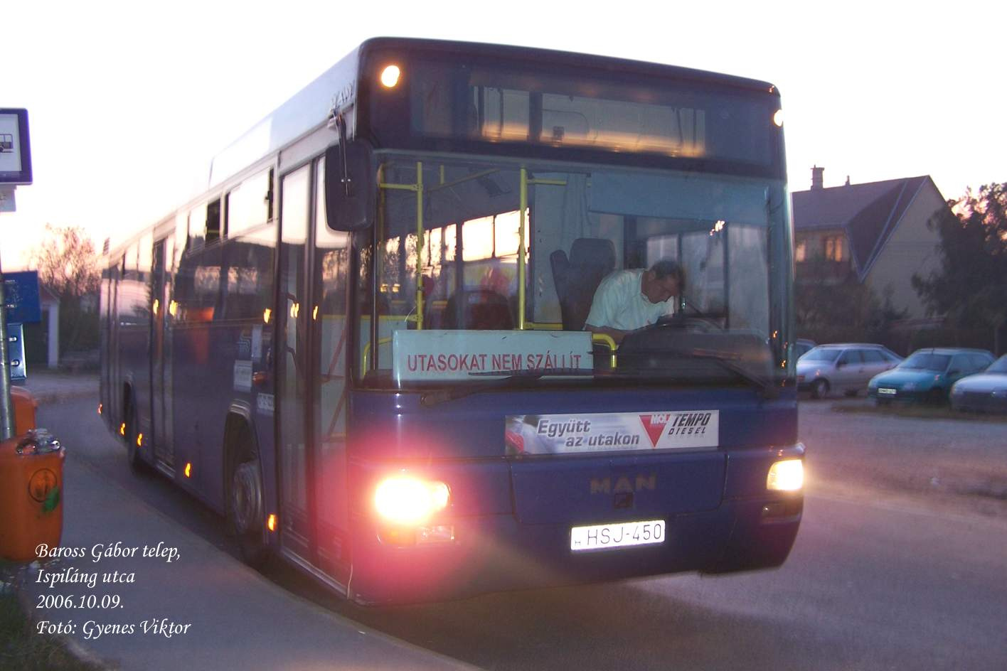Busz HSJ-450
