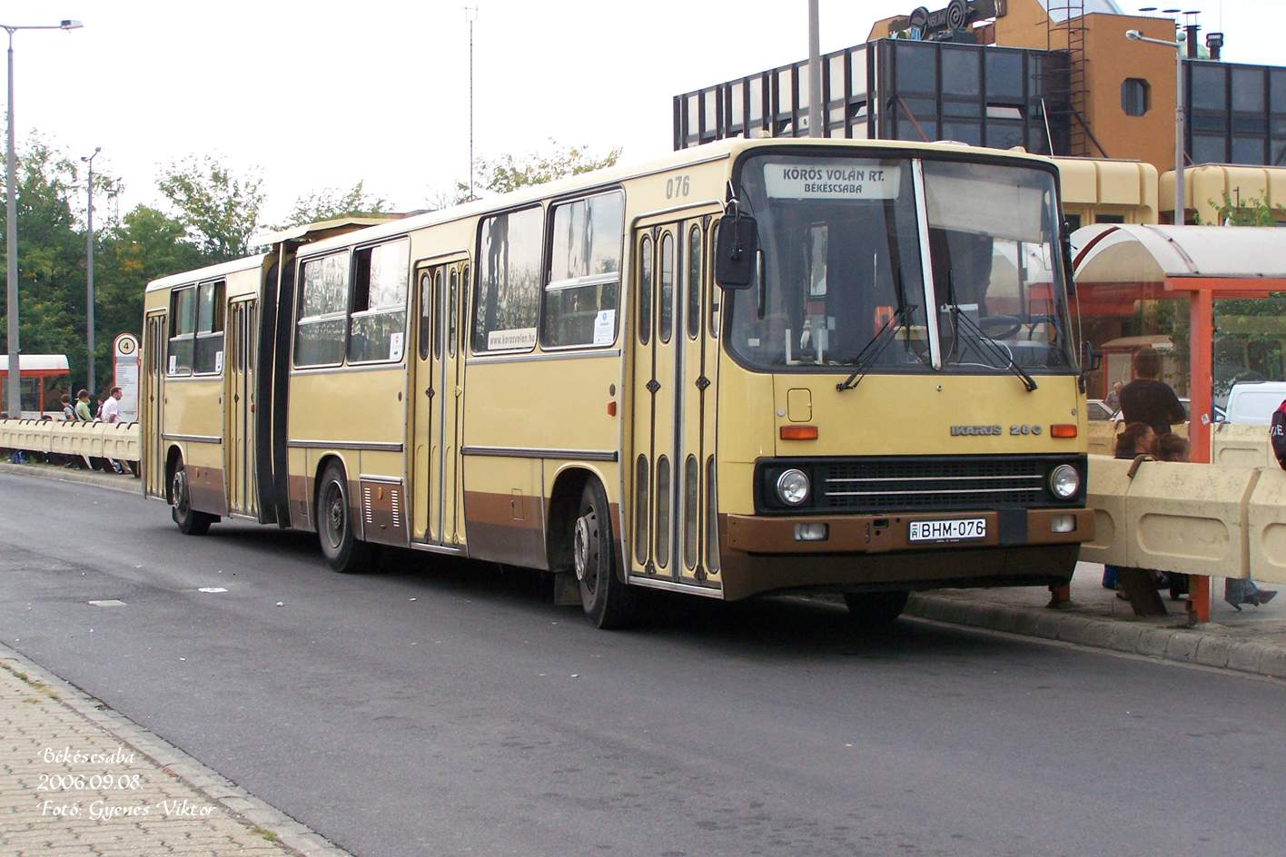 Ikarus 280-BHM-076 1