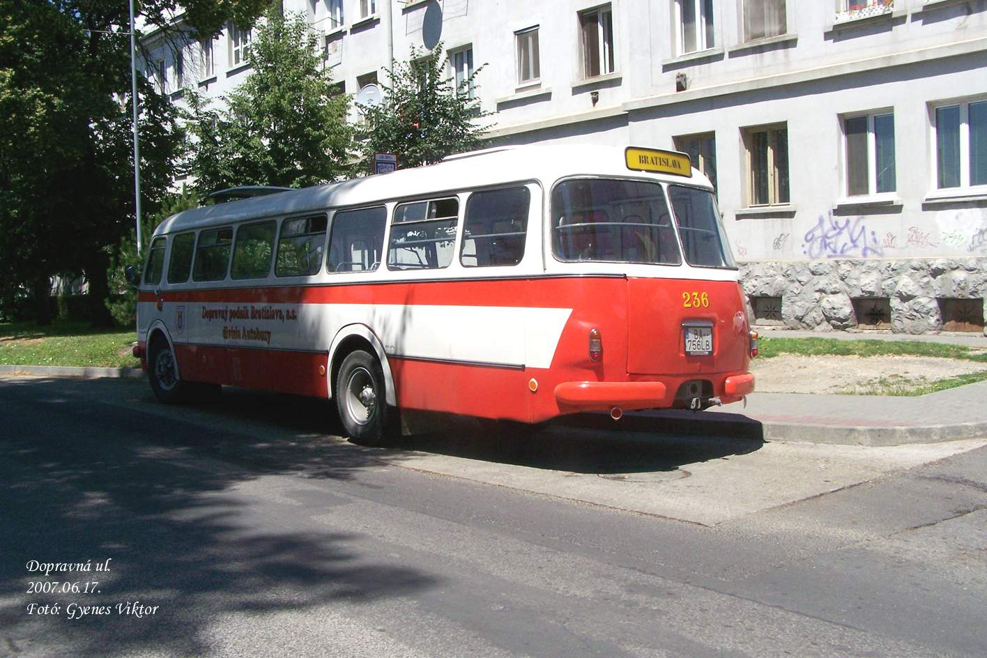 Pozsonyi busz BA-756LB 2