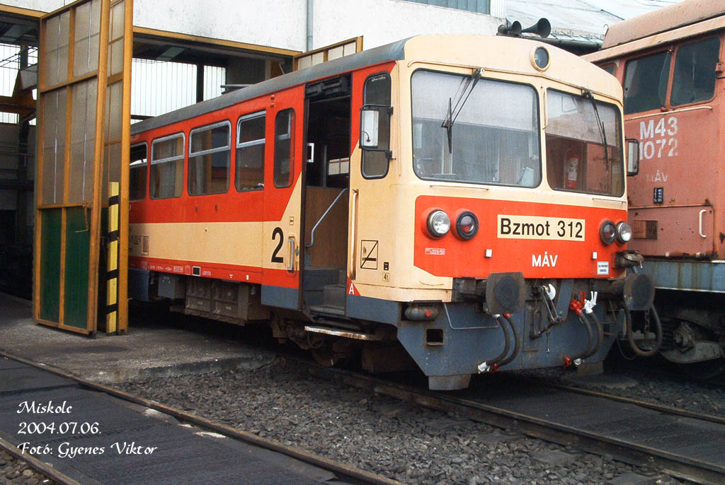 Bzmot312