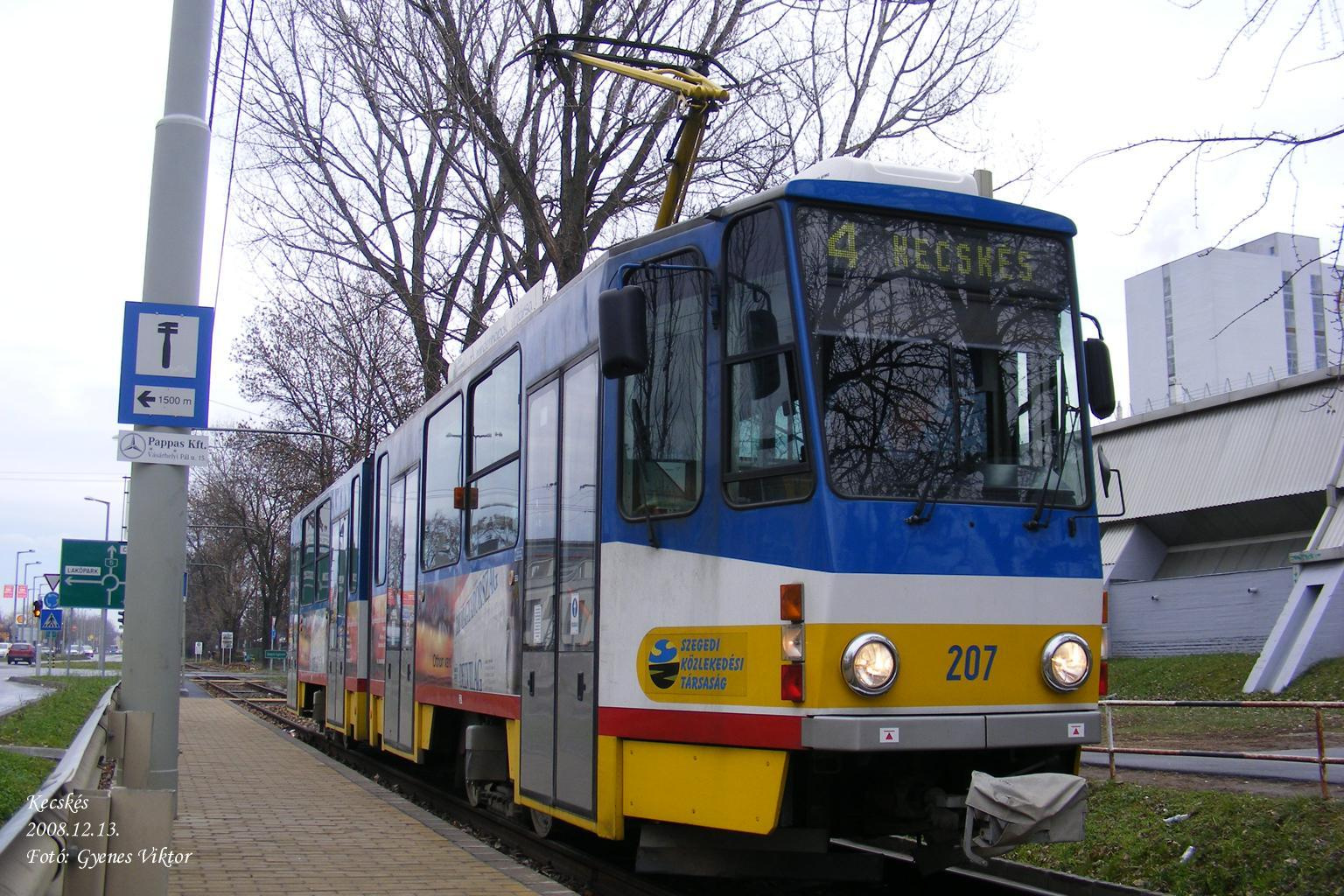 SZKT207 3