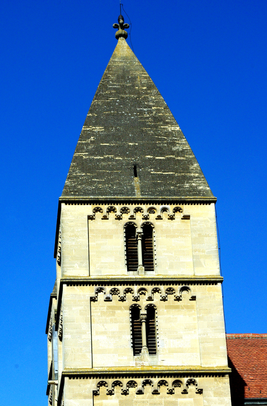 Ják, Templomtorony