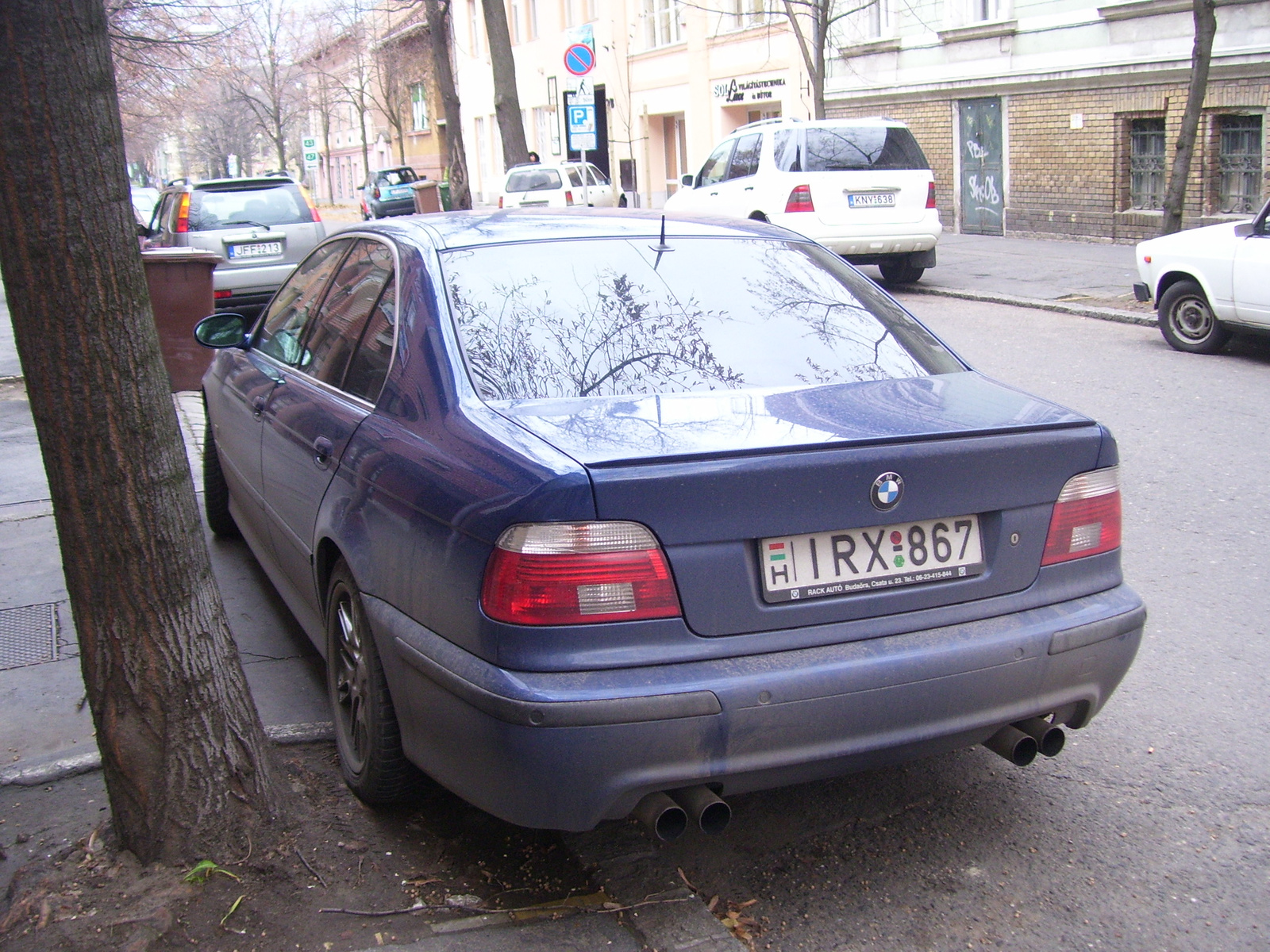 BMW M5 E39