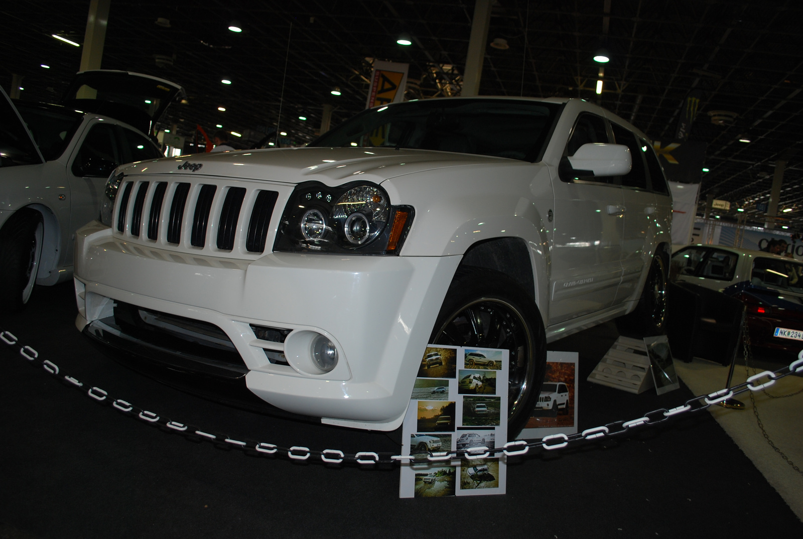 Jeep GrandCherokee SRT-8