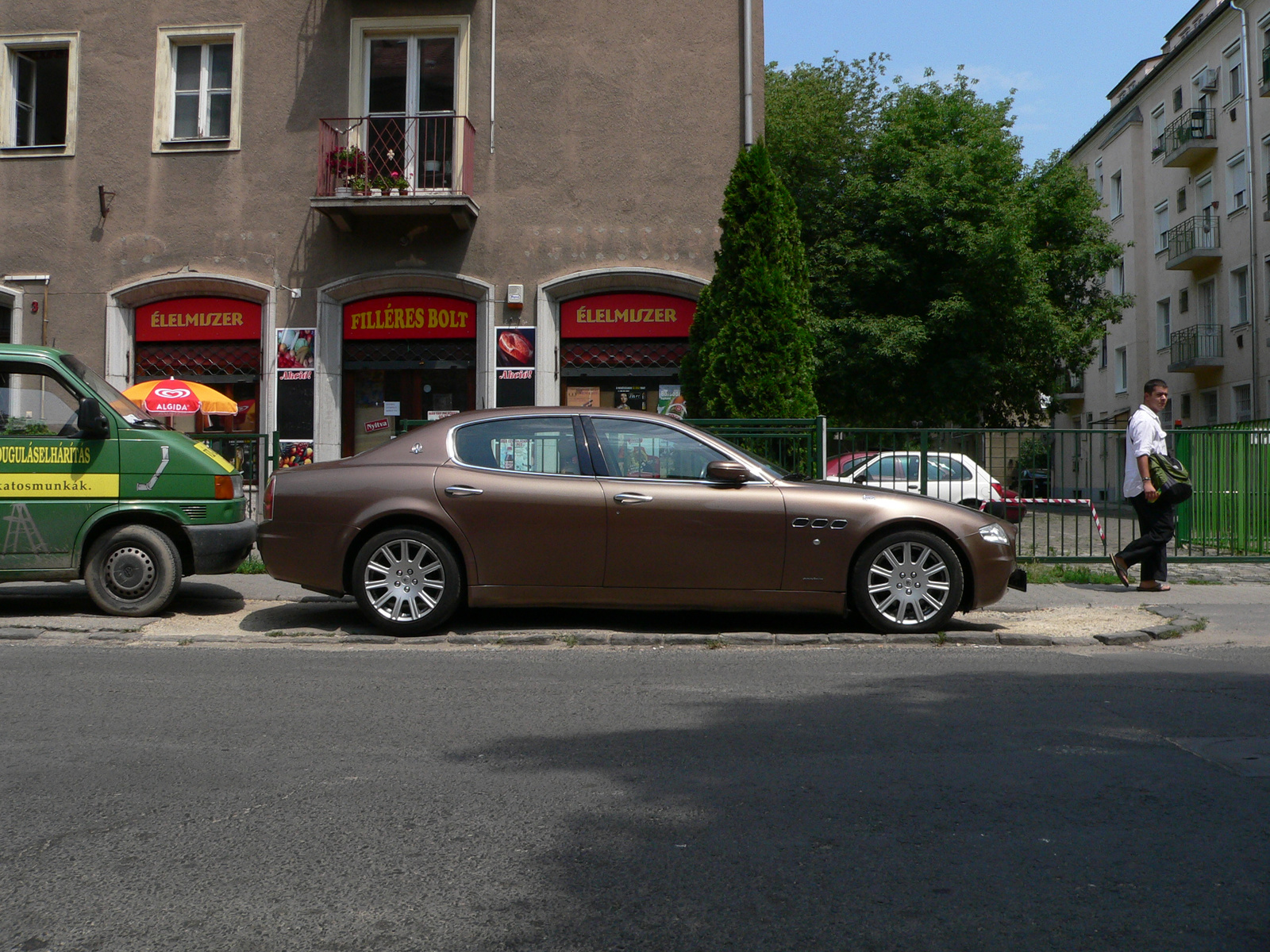 Maserati Quattroporte